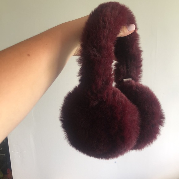 fuzzy maroon ear muffs - Picture 2 of 2